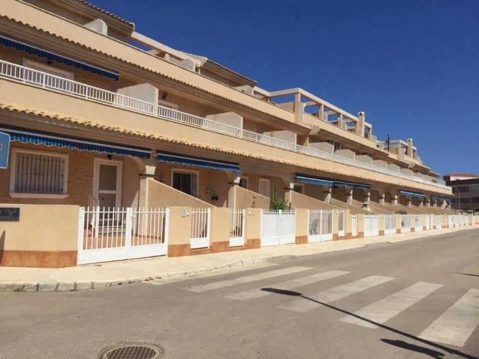 Town House Villa Los Nietos Exterior photo